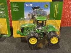 (2) 1/64 John Deere 8R 340 + 9410R NIB Ertl