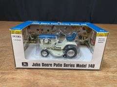 1/16 John Deere 140 L&G Patio Blue NIB Ertl