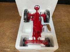1/16 Farmall F-20 Precision NIB Ertl