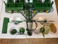 1/16 John Deere 494-A Planter Precision NIB Ertl