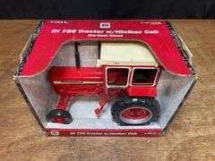 1/16 IH 756 NIB Ertl