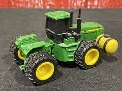 1/64 John Deere 8560 Customized