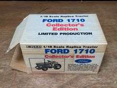1/16 Ford 110 Collector NIB Ertl