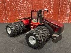 1/32 Case-IH Steiger 535 2010 Farm Show Red Chrome NIB Ertl