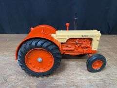 1/16 Case 600 NIB Ertl