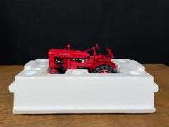 1/12 Farmall A NIB Franklin Mint