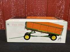 1/16 John Deere Barge Wagon Precision NIB Ertl