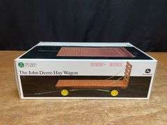 1/16 John Deere Hay Wagon Precision NIB Ertl