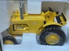 1/16 Oliver 880 Twin NIB SC