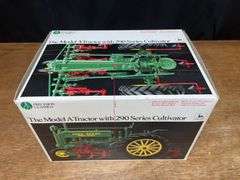 1/16 John Deere A w/Cultivators Precision NIB Ertl