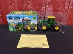 1/32 John Deere 7020 2003 NFTS NIB Ertl