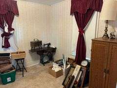 826 W England Taylorville, IL