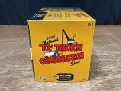 1/16 John Deere 440 Crawler 2005 NTTC NIB Ertl