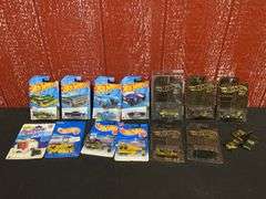 (16) Hotwheels