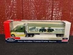 1/64 John Deere Semi NIB SC