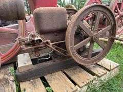 1.5HP John Deere Model E - Red