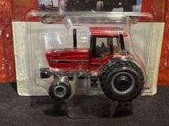 (3) 1/64 Case-IH + IH Tractors NIB Ertl
