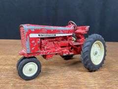 (3) 1/16 IH 544 + Farmall 350 Tractors Ertl