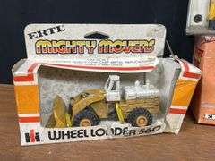 (7) 1/64 IH Construction Ertl
