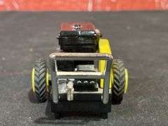 (2) 1/16 John Deere Pressure Washers SC