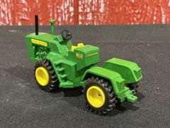 1/43 John Deere 8010 1994 Plow City NIB SC