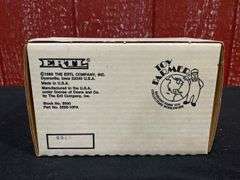 1/16 John Deere 630 LP 1988 NFTS NIB Ertl
