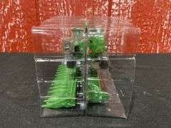 1/64 John Deere 9750 Combine 2001 Farm Show NIB Ertl