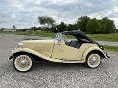 1953  MG  TD 2-Door