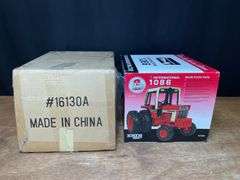 1/16 IH 1086 2004 TTT NIB Ertl