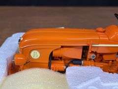 1/16 Renault D22 NIB UH
