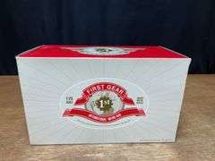 1/25 IH Metro Van NIB 1st Gear