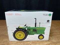 1/16 John Deere 3010 Precision NIB Ertl