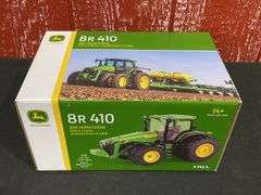 1/32 John Deere 8R 410 2021 Farm Show NIB Ertl