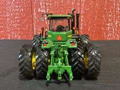 (3) 1/32 John Deere Tractors Ertl