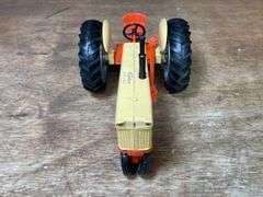 1/16 Case 800 1998 Replica NIB Ertl