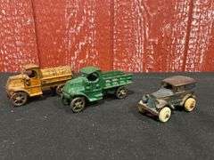 (3) Mack Trucks + Austin Car Arcade