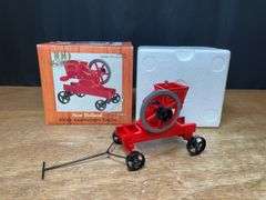 1/8 New Holland Engine 100th Anniversary NIB Ertl