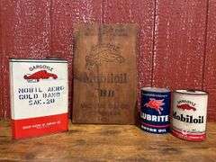 (4) Mobiloil Cans + Crate Lid