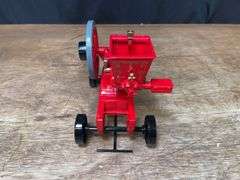 1/8 New Holland Engine 100th Anniversary NIB Ertl
