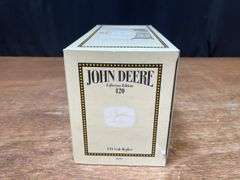 1/16 John Deere 420 Industrial Crawler Collector NIB Ertl