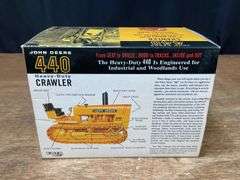 1/16 John Deere 440 Crawler 2005 NTTC NIB Ertl