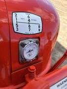 1962 Allis Chalmers D17 Series III Gas