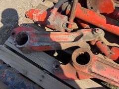 Allis Chalmers 210 and 220 Series 3 Point Parts