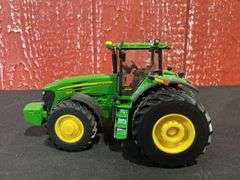 (3) 1/32 John Deere Tractors Ertl