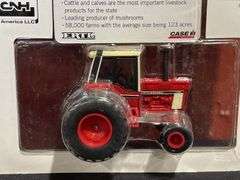 (3) 1/64 Case-IH + IH Tractors NIB Ertl