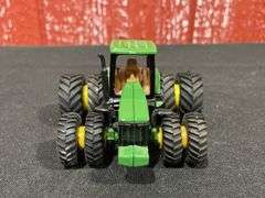 1/64 John Deere 8400 Customized