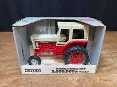 1/16 IH 1066 5 Millionth NIB Ertl