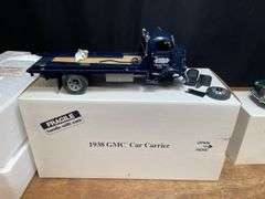 (2) 1/24 GMC + Chevrolet Trucks NIB Danbury Mint