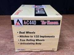 1/32 AC 440 NIB Ertl