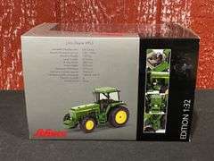 1/32 John Deere 4955 NIB Schuco